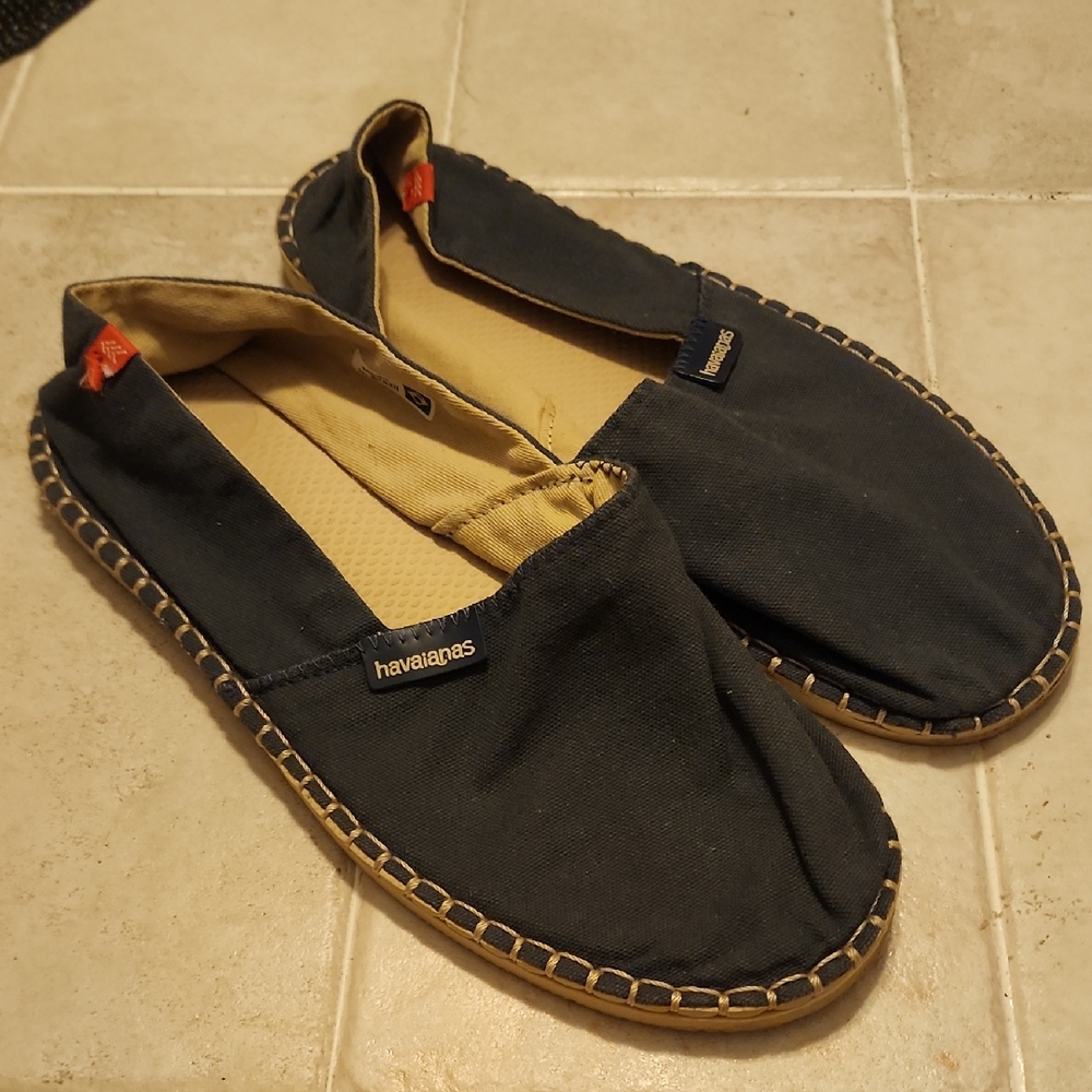 Havaianas Women's Dark Blue Slip-On Loafers